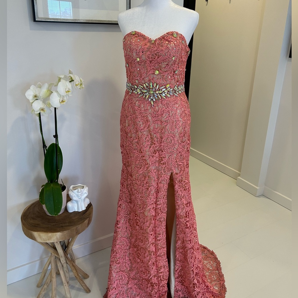 LACE PRom or wedding guest dress